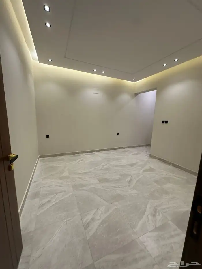 للبيع شقق ارضي وعلوي مودرن بحي البديع ابها 7