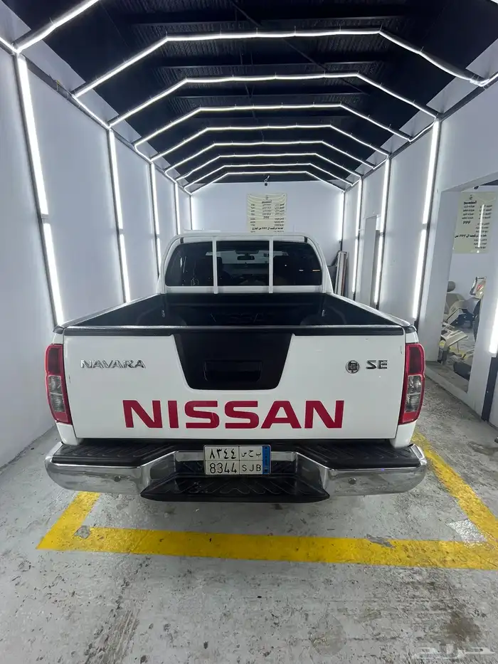 نافارا نيسان 2015 للبيع 1