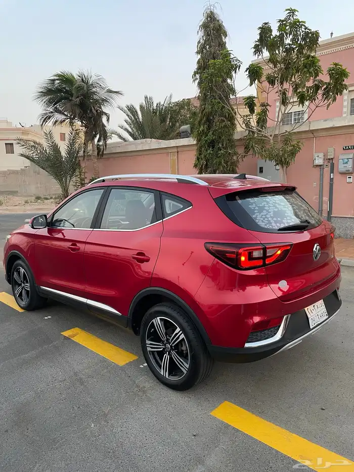 2020 ام جي ZS فل كامل من دون بانوراما 2