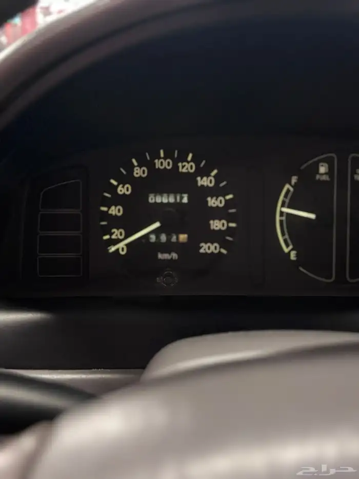 كورولا مخزنه مديل 99ماشية 86 الف 9