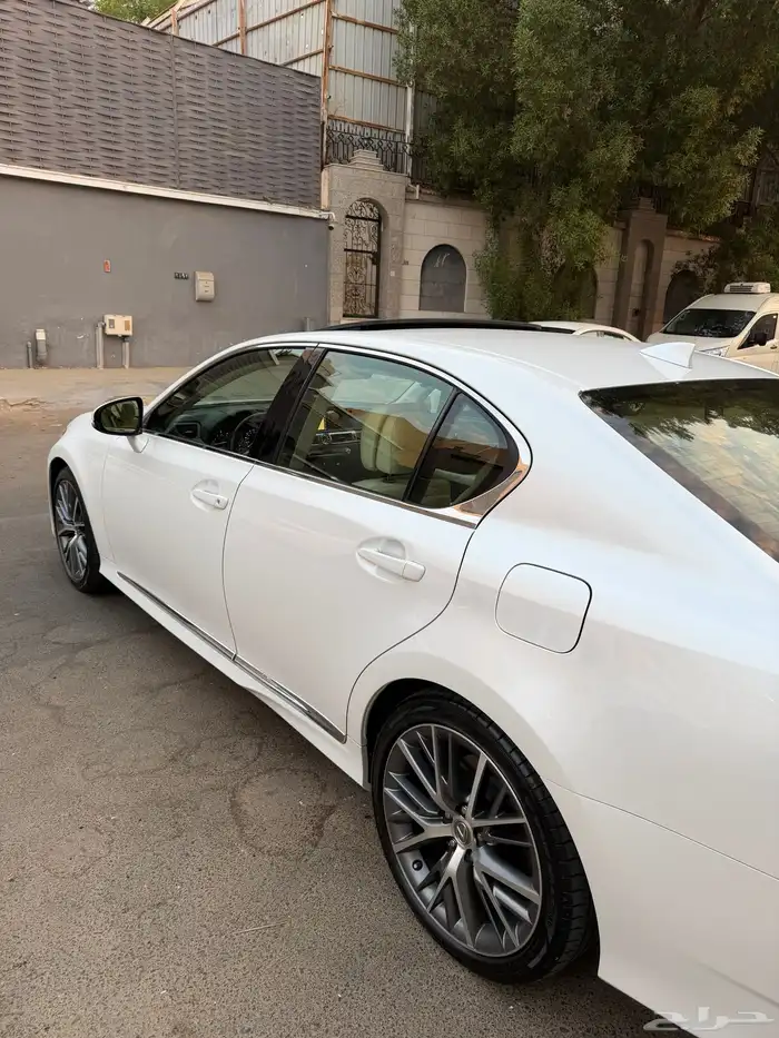 لكزس GS350 سعودي 8