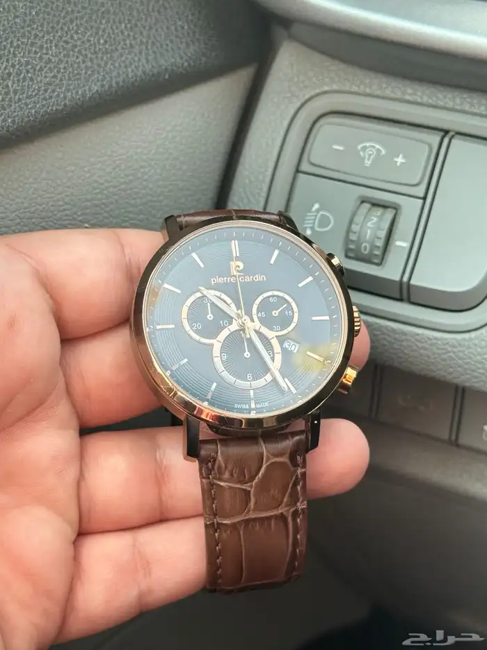 ساعة بير كاردان السويسرية 2