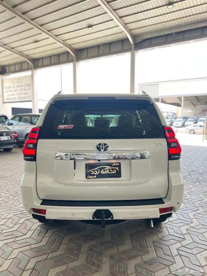 تويوتا برادو 2021 سعودي VX فل كامل ماشي 64 الف 5