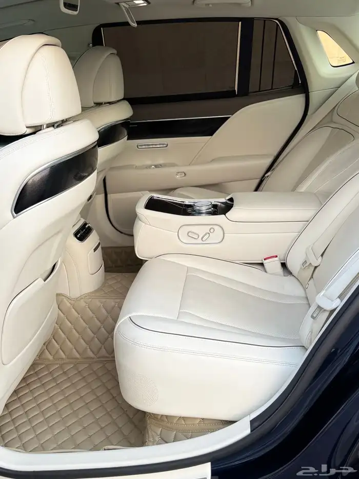 جنسس G90 2023 10