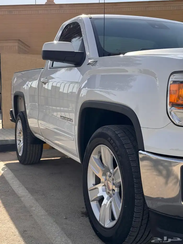 GMC سييرا 2014 8