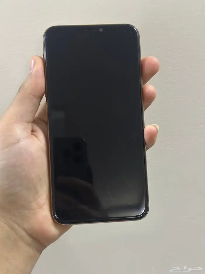 ايفون 11 برو ماكس 256 5