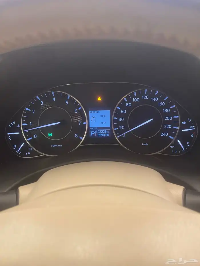 نيسان باترول موديل 2016 بلاتينيوم 8 سلندر حجم مكينة حجم 320 7