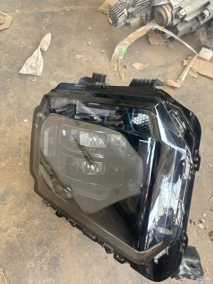 شمعة جيتور T2 2024-2025 وكالة وعليها ختوم وكالتها 1