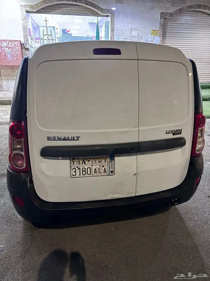 السلام وعليكم يوجد لدينا سياره ماركه رينو فان بضاعة سياره 7