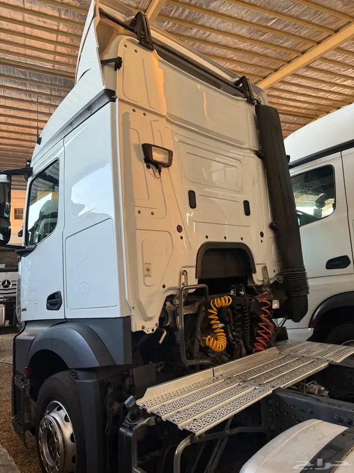 مرسيدس راس شاحنة 2021 - 1845 3