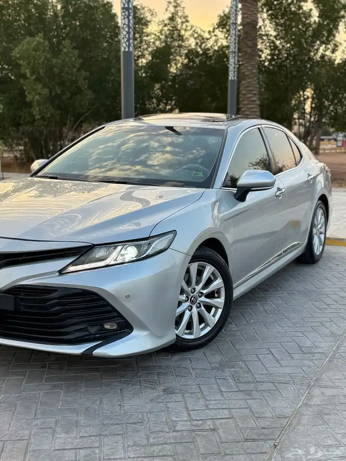 كامري 2018 فل كامل سعودي 8 نمر 0