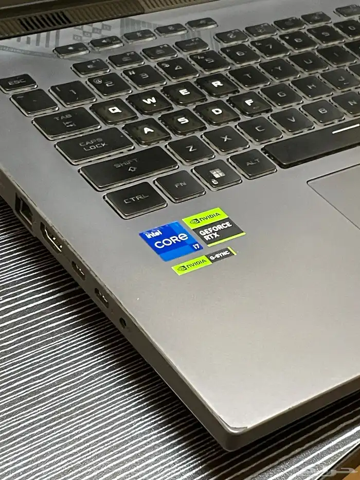 Asus Strix G16 i7 4060 32GB 6