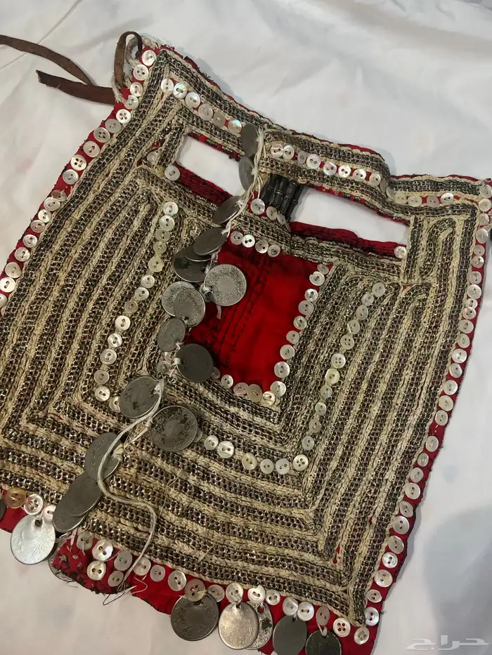 برقع اثري قديم اكثر من 90 عام على السوم 3