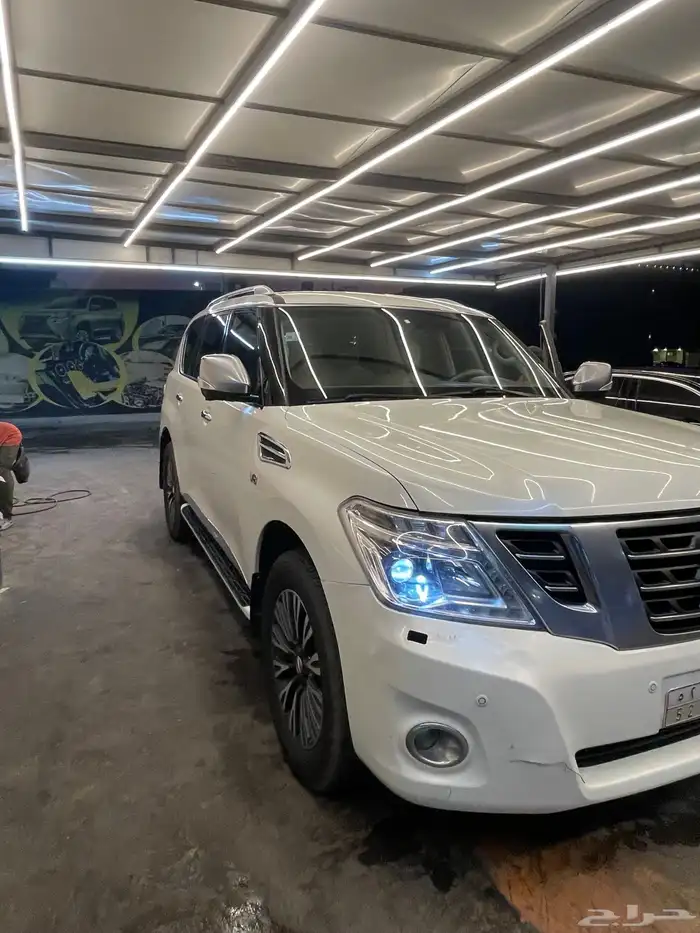 نيسان باترول موديل 2016 بلاتينيوم 8 سلندر حجم مكينة حجم 320 0