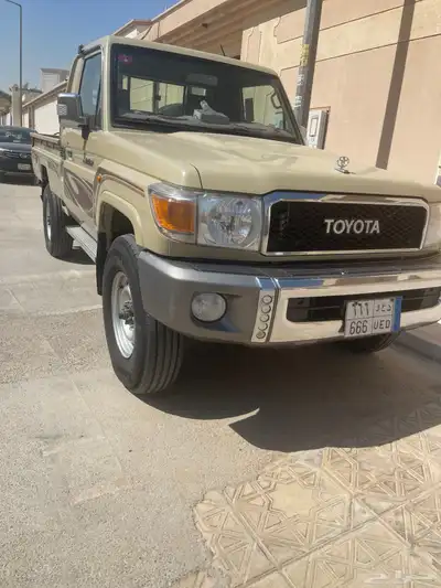 للبيع جيب شاص موديل 2014 بدون لوحات ممشي 270 الف index