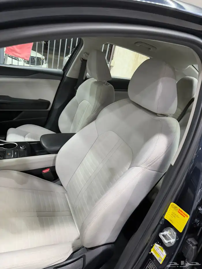 كيا K5 مطور 2021 كحلي لدى معرض(عبيد الرشيدي) 23