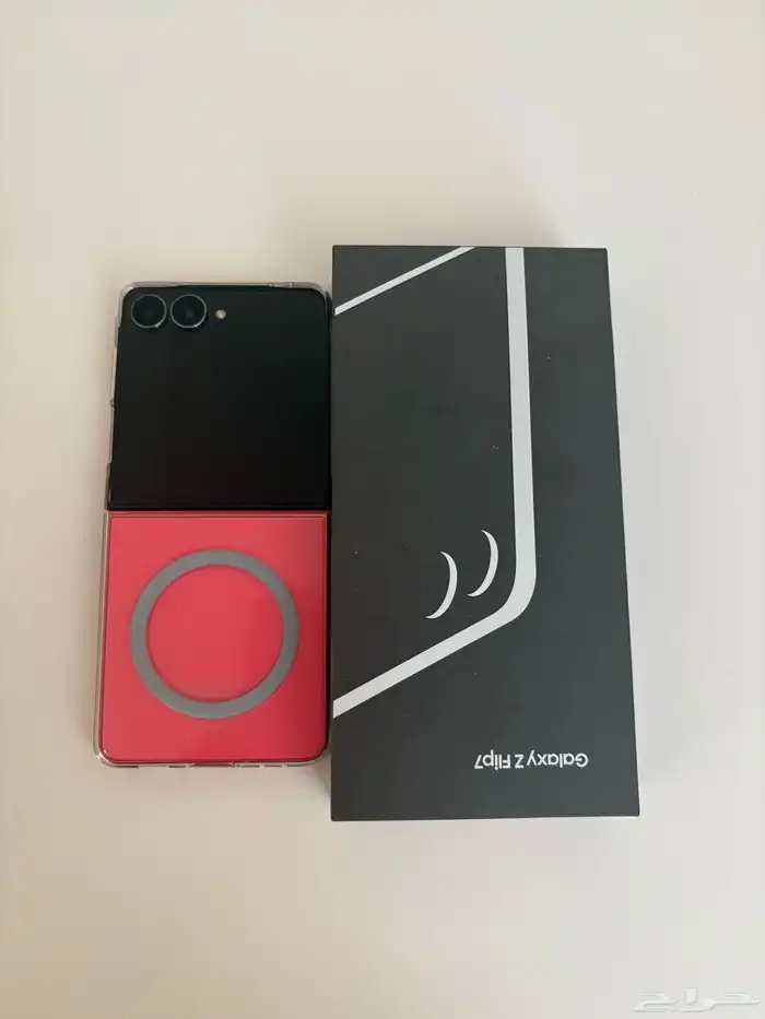 جوال سامسونج Z Flip 7 للبيع 12