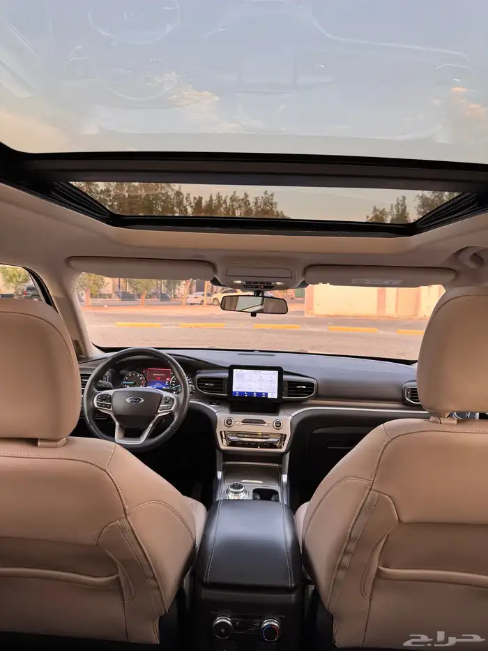 اكسبلورر 2022 فل XLT دبل جلد بانوراما عداد قليل 46