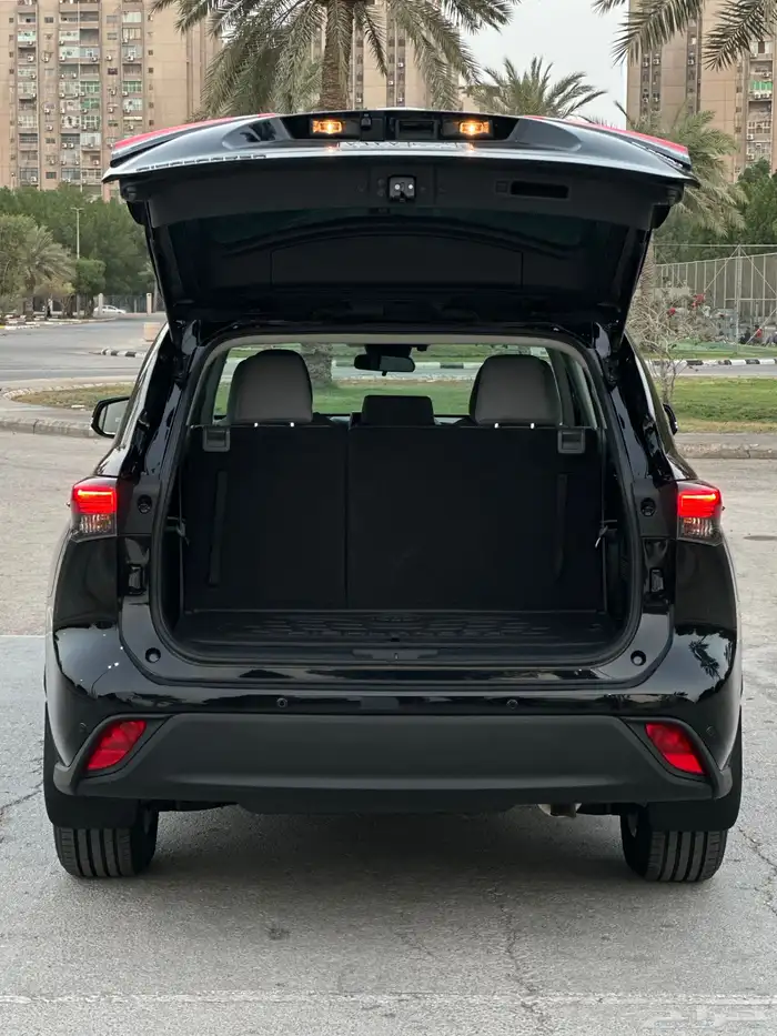 (تم البيع) هايلاندر 2021 LE 32