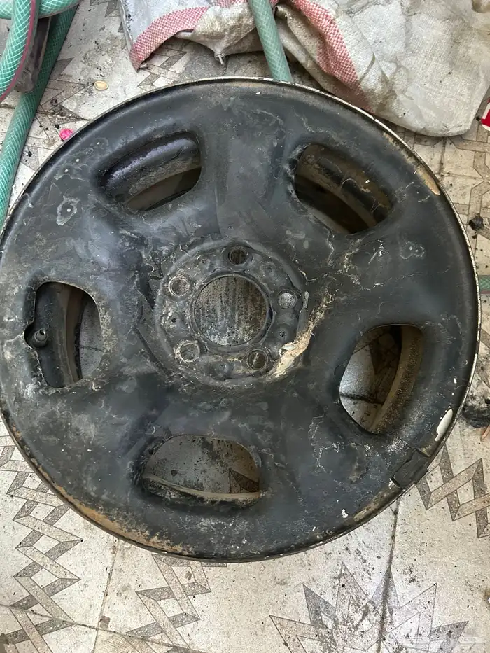 جنط جيب شيروكي مقاس 16 0