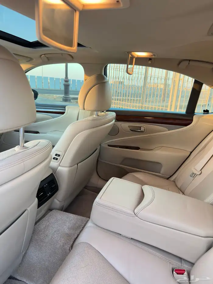 لكزس LS 460 2013 وارد عبداللطيف جميل شورت ( ممشى قليل) 10