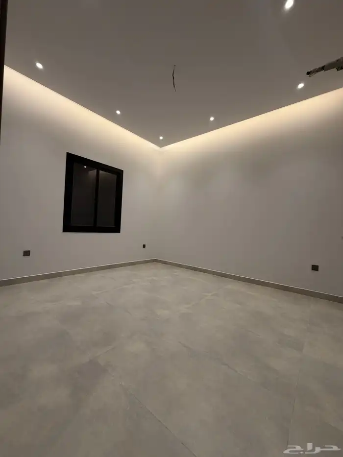 شقق 3 غرف و4 غرف وملاحق روف فاخرة بحي الصفا للبيع امام مسجد 15