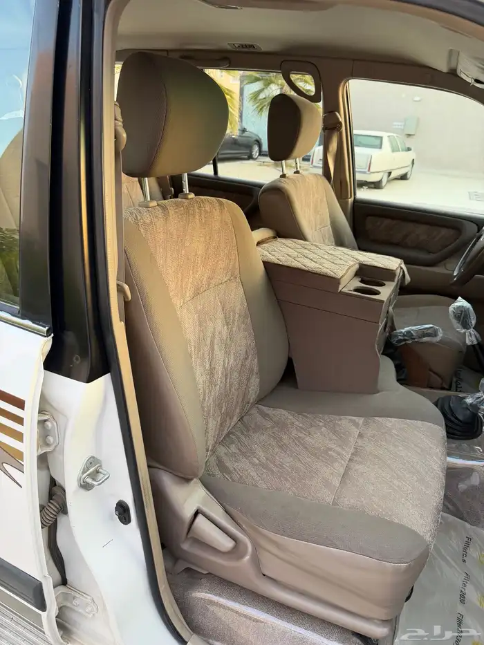 (تم البيع) جكسار 2002 قير عادي قمة بالنظافة ممشى قليل 35