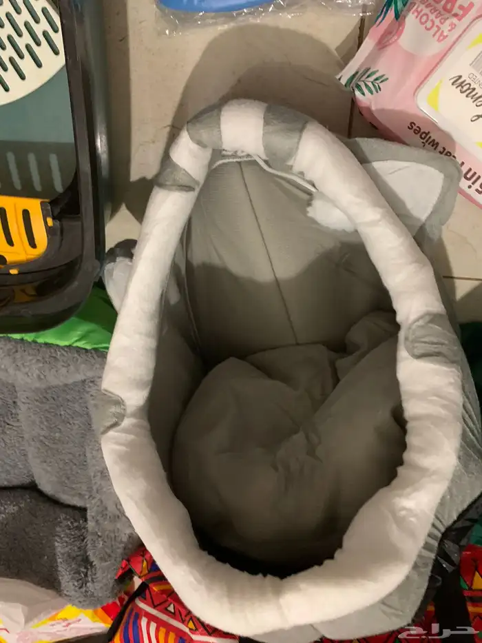 ادوات و العاب ومنزل للقطط 6