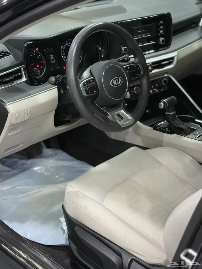 كيا K5 مطور 2021 كحلي لدى معرض(عبيد الرشيدي) 16