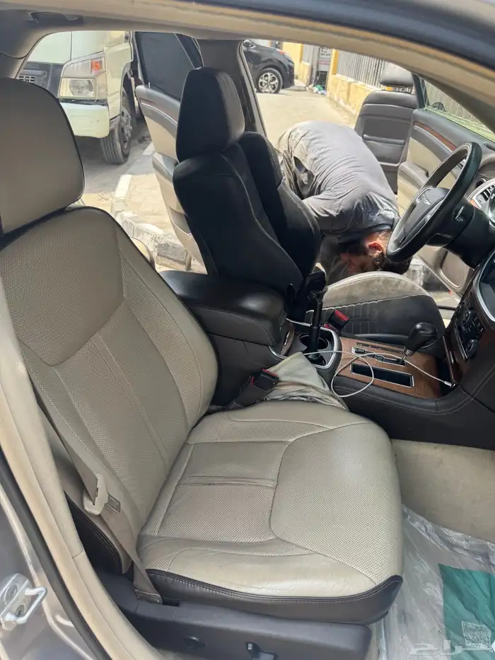 مراتب كرايسلر اكزاكتيف 0