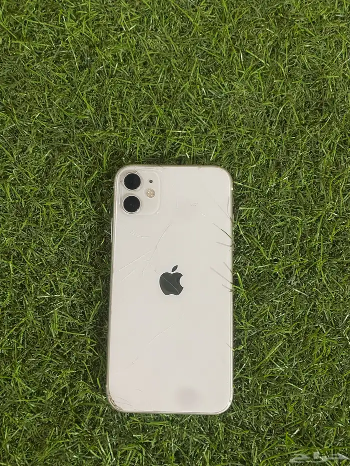 ايفون11 0