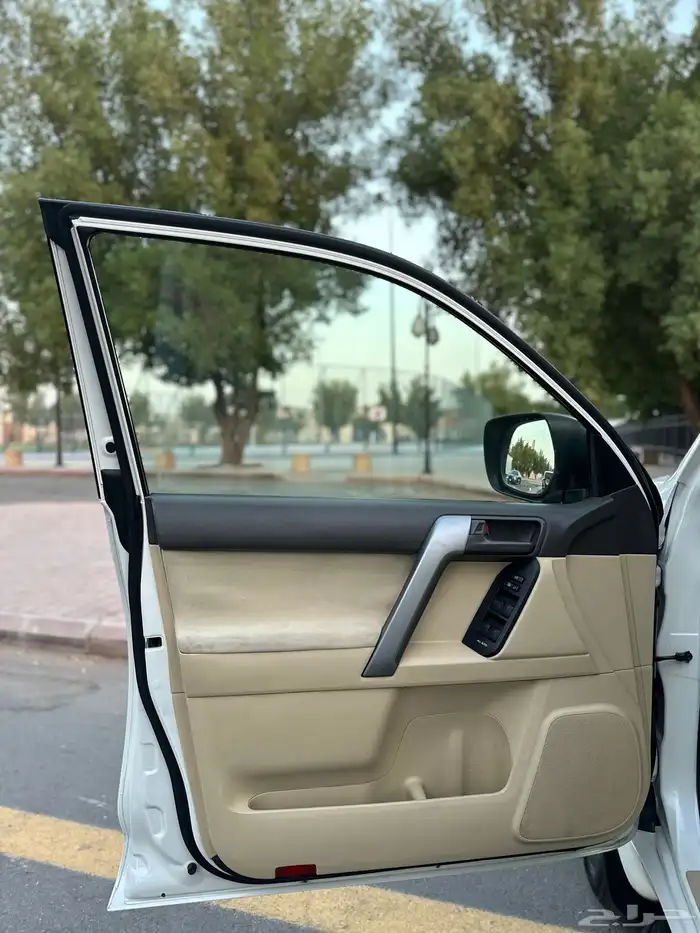 تويوتا برادو TXL موديل 2016 سعودي 18