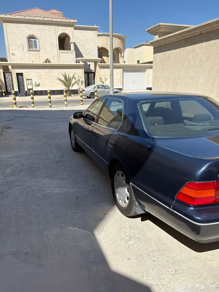 لكزس ال اس 400 3