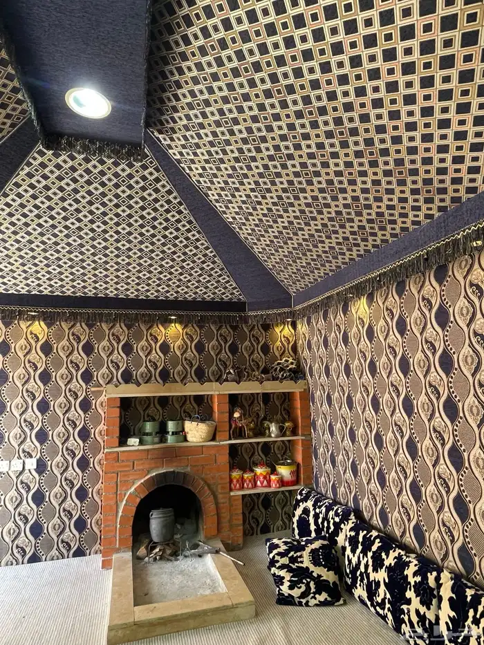 خيمه شغل ملكي ما زالت جديده باثاثها 2