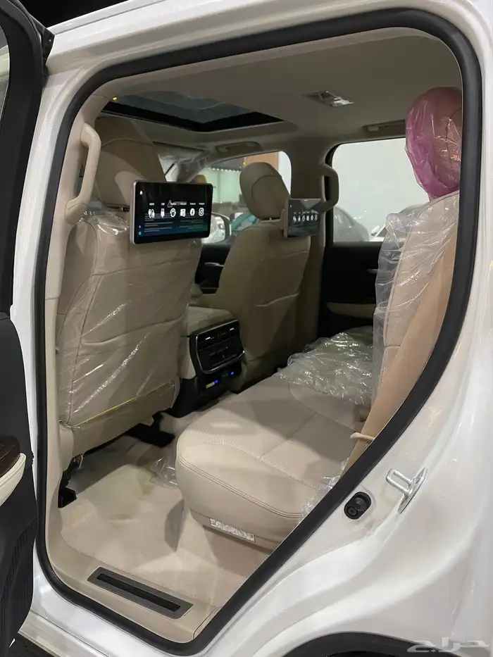 لاند كروزر جى اكس آر L5 بريمى 2025 6