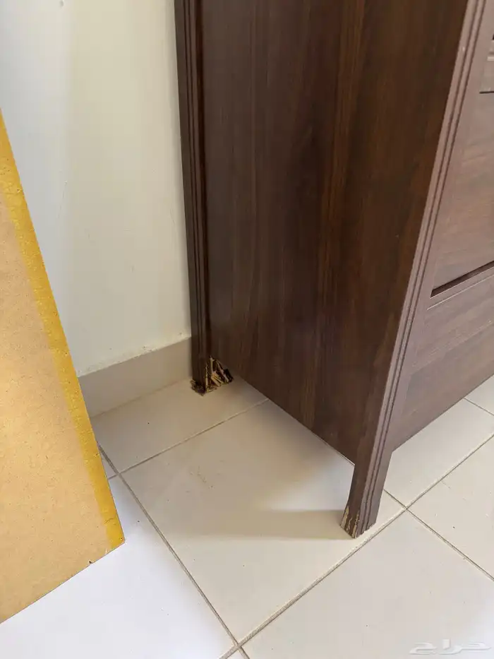 غرفه للبيع مستخدمه 1