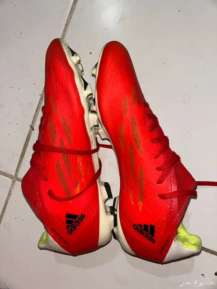 حذاء اديداس رياضي 1