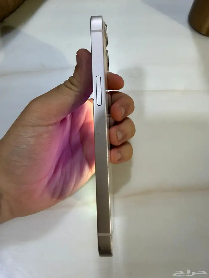 ايفون 13 العادي 2