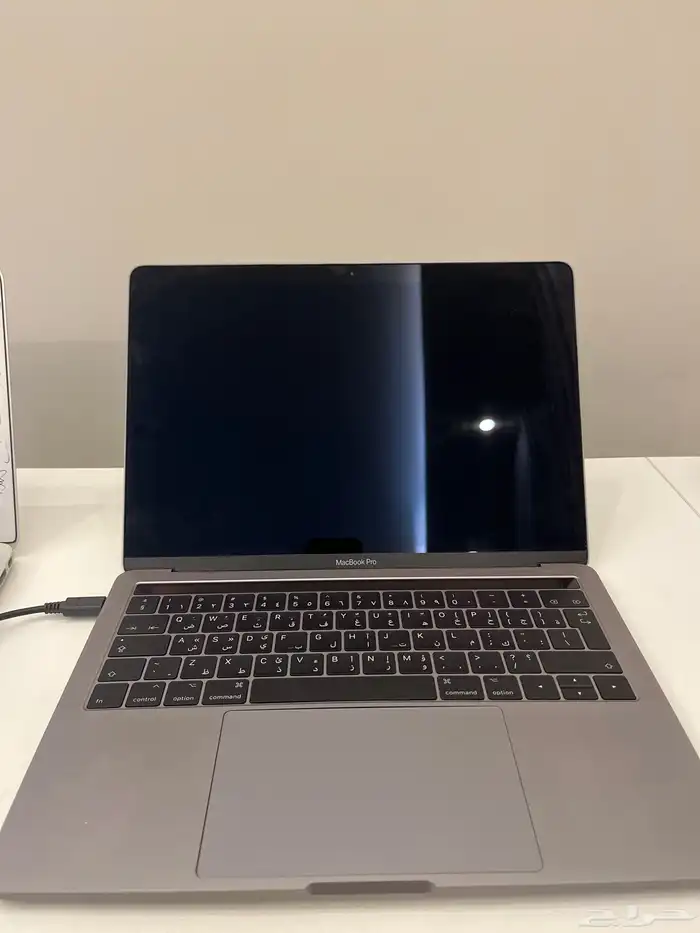 ماك بوك برو 0