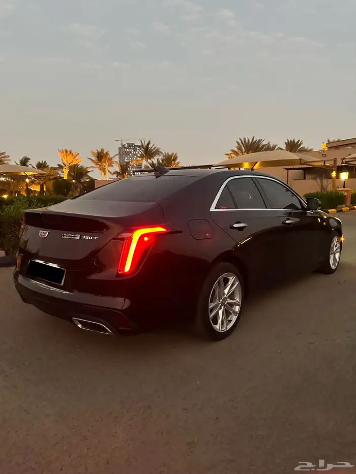 كاديلاك CT4 2021 Luxury 25