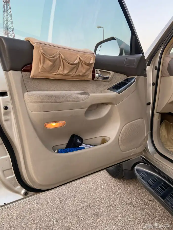 جيب برادو سته سلندر 12