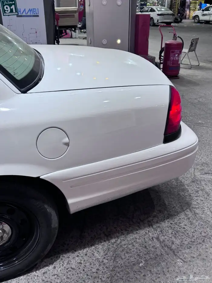 فورد فكتوريا 5