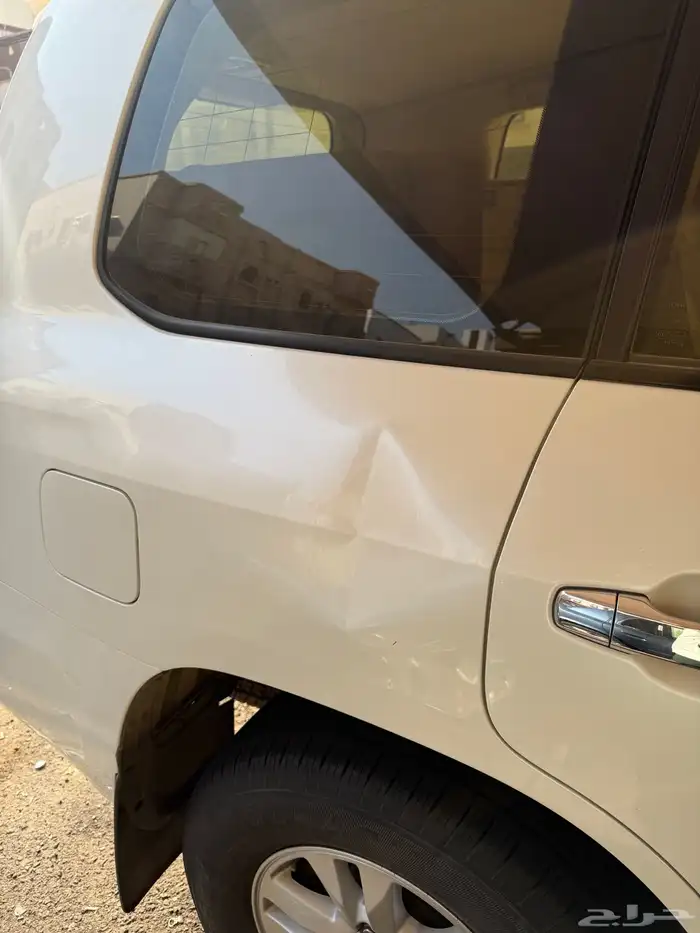 لاندكروزر 2012 فل كامل ( فطيمي ) مخززن وكالة 11