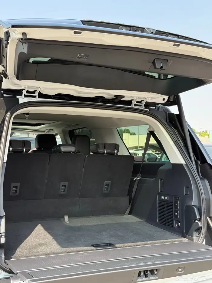 فورد اكسبيدشن 2025 12