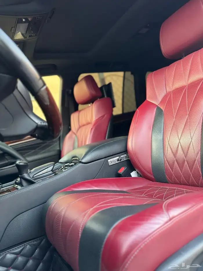 لكزس LX بلاك اديشن 2020 10