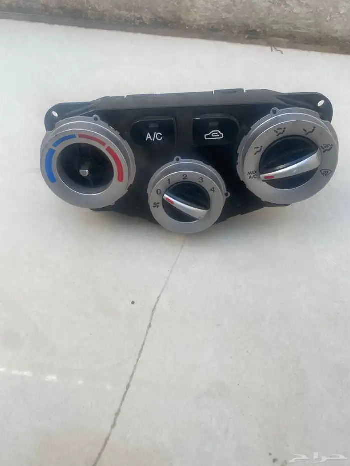 نور امامي كامري 2012 ومفتاح مكيف اكسنت 2010 4