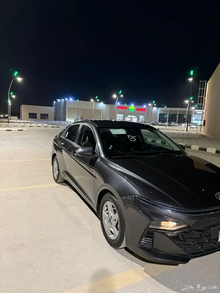 اكسنت 2025 لون رمادي 20