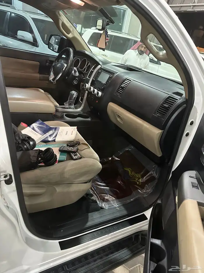 سيكويا 2016 فل كامل مالك اول ممشى 230 نظيف 8