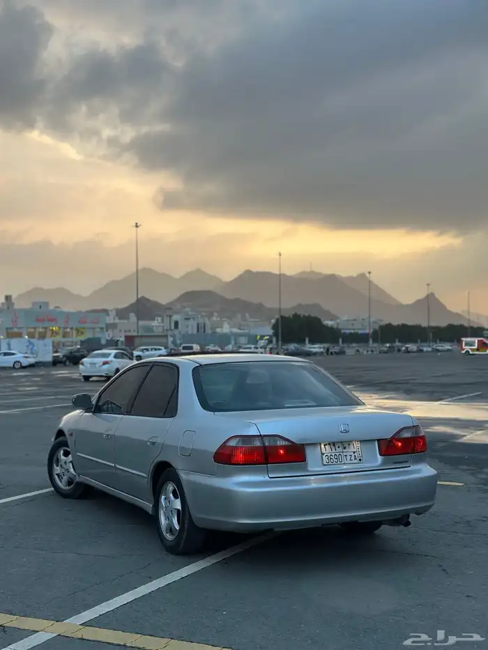 هوندا اكورد 11
