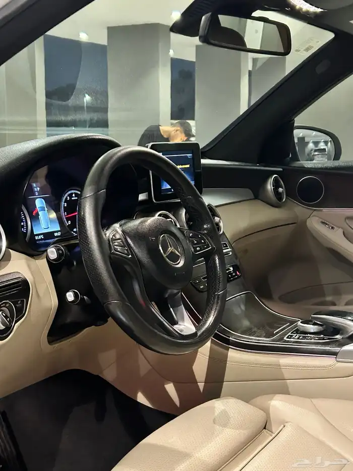 مرسيدس GLC250 2018 للبيع 7